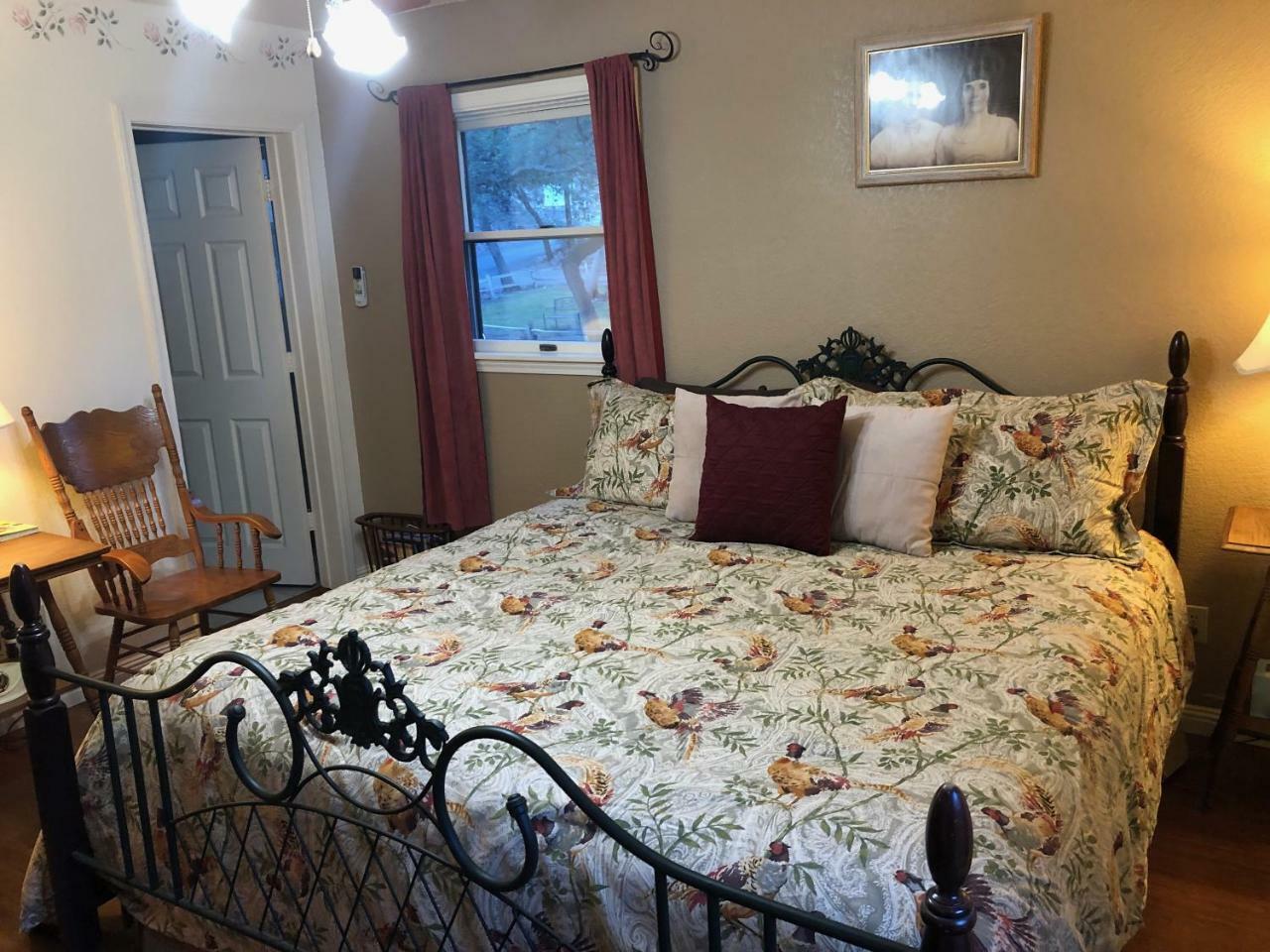 Ramsey Canyon B&B Nicksville Exterior photo